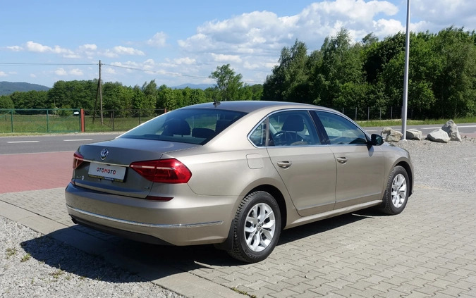 Volkswagen Passat cena 49500 przebieg: 119000, rok produkcji 2015 z Korfantów małe 326